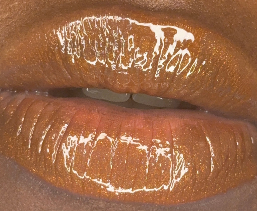 Cocoa Butter Kisses Gloss